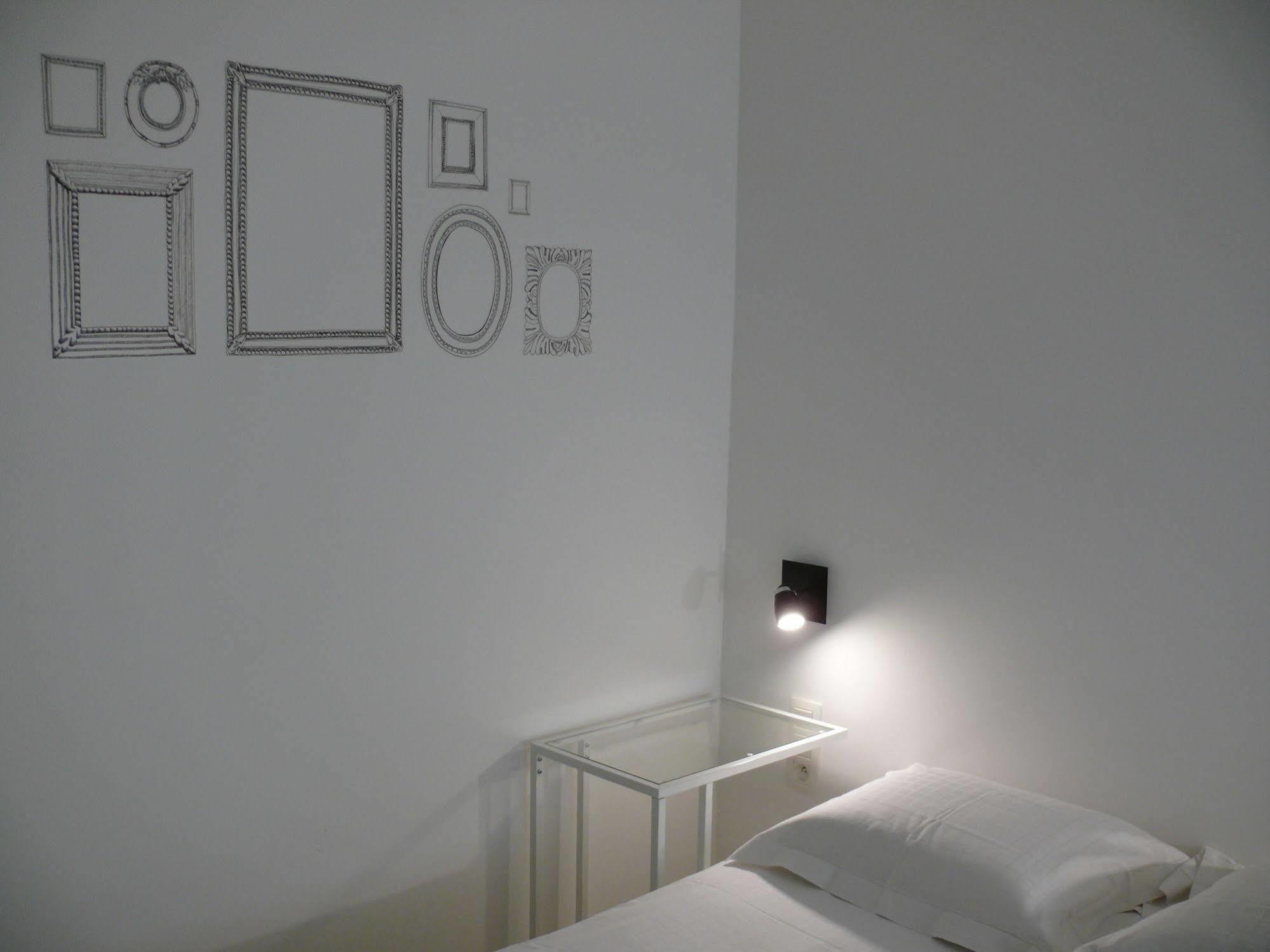Hotel Lambeau Etterbeek Bagian luar foto